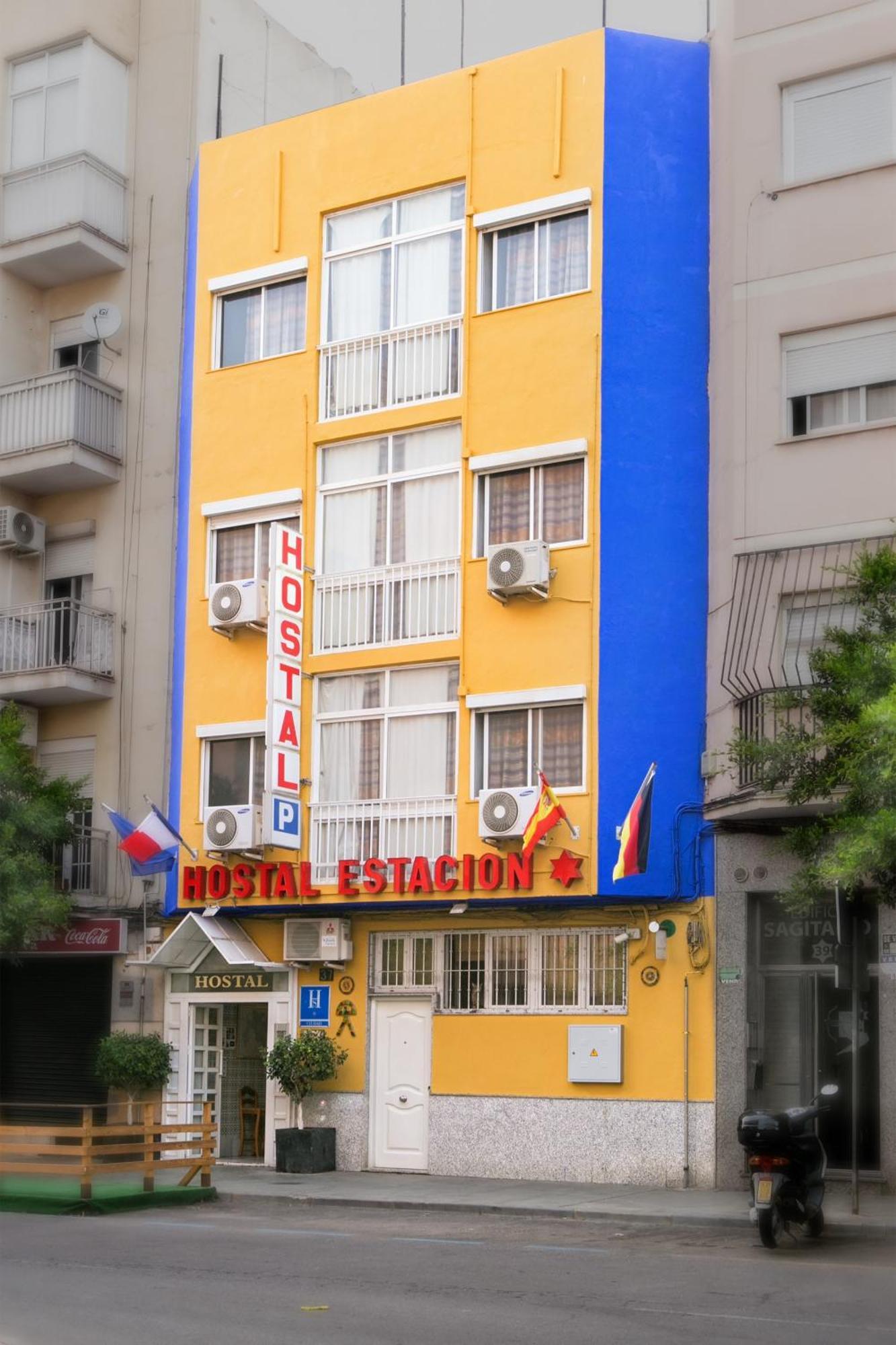 Hostal Estacion Almeria Exterior photo