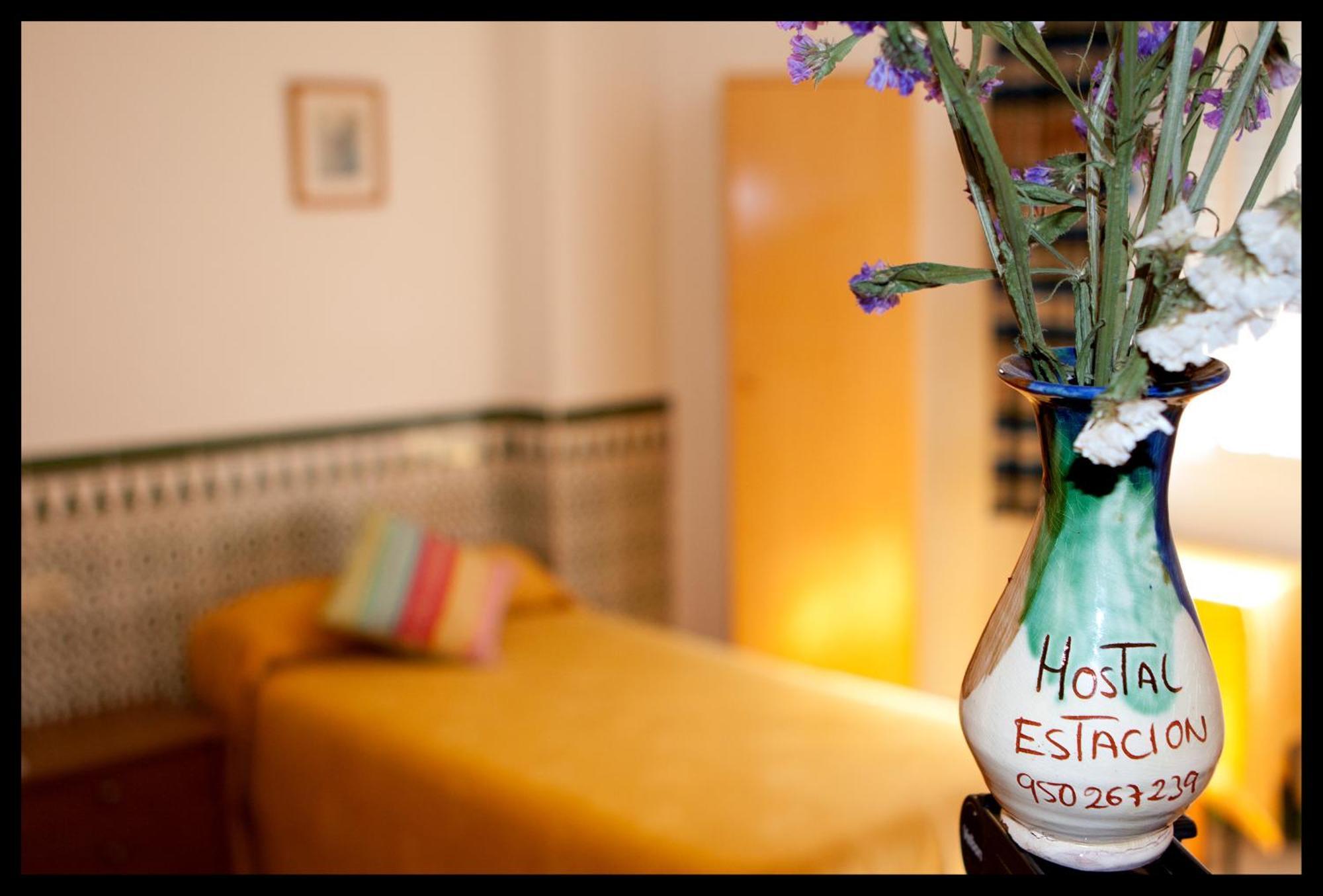 Hostal Estacion Almeria Exterior photo
