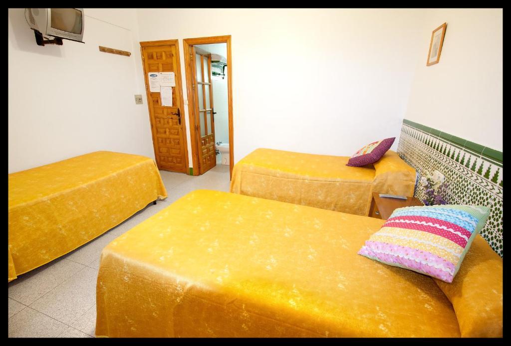 Hostal Estacion Almeria Exterior photo